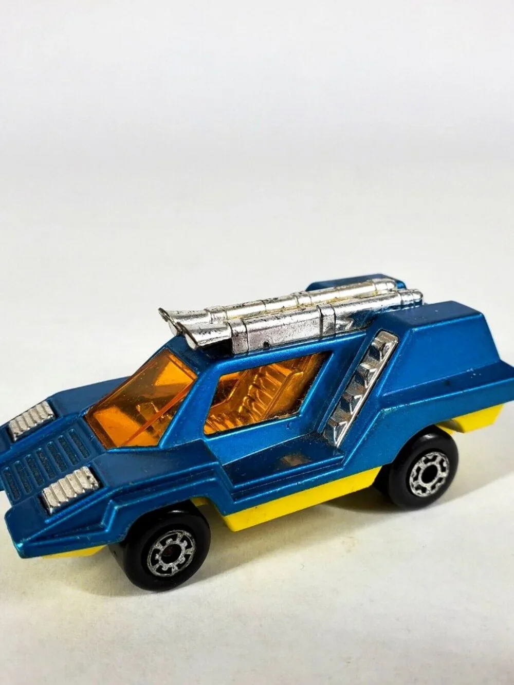 Vintage Matchbox Lesney Superfast Number 68 Cosmobile Metallic Blue & Yellow